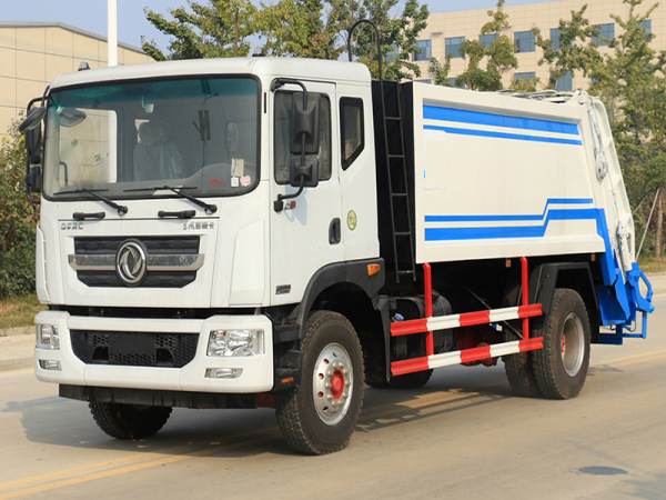 8方新能源電動(dòng)壓縮垃圾車